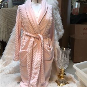 Ralph Lauren chevron textured pink robe